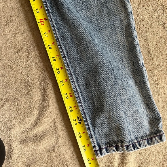 🦄 Vintage Acid Wash Jeans - Picture 15 of 15
